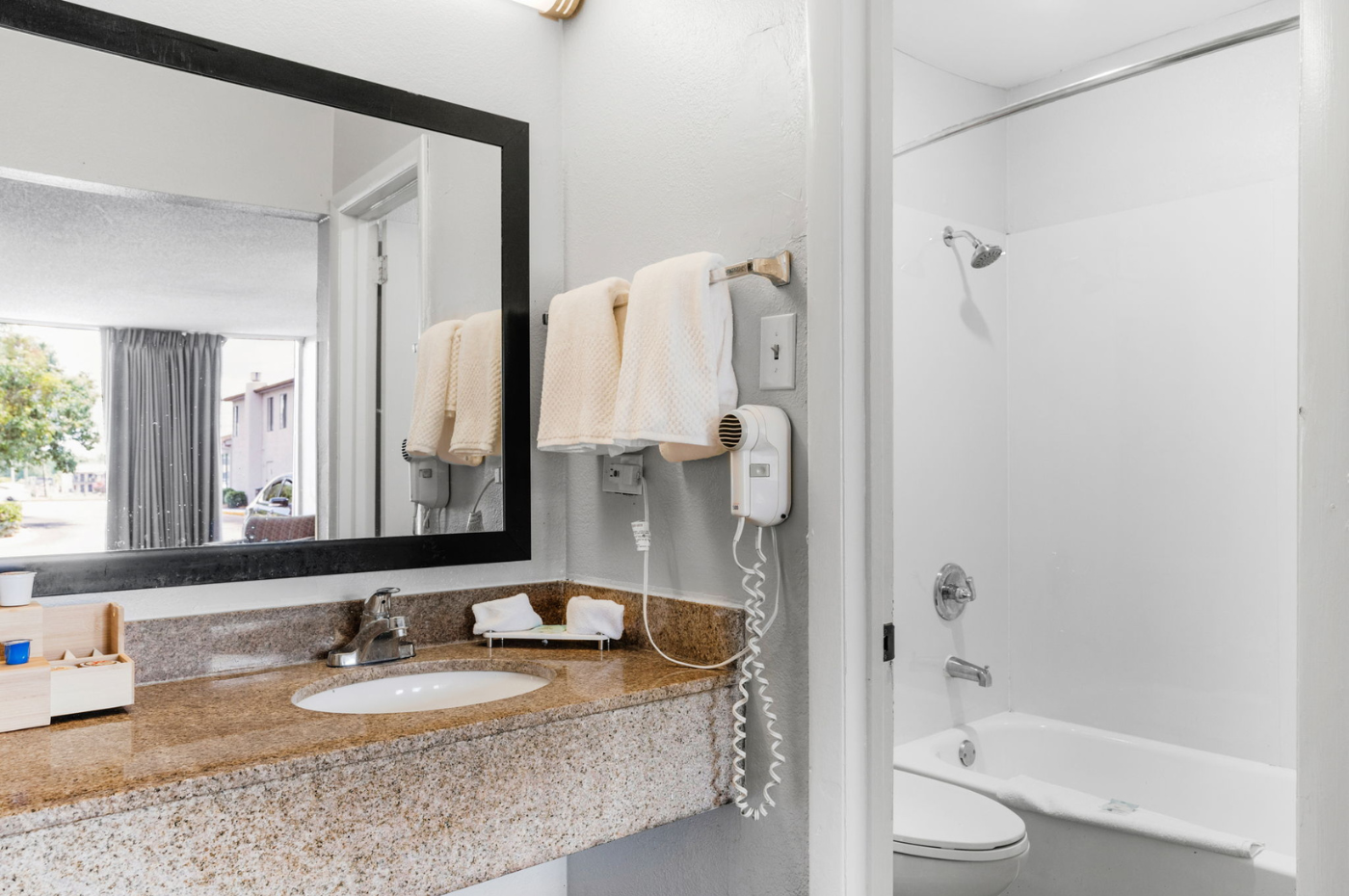 Red Roof Inn & City Inn Florence, SC